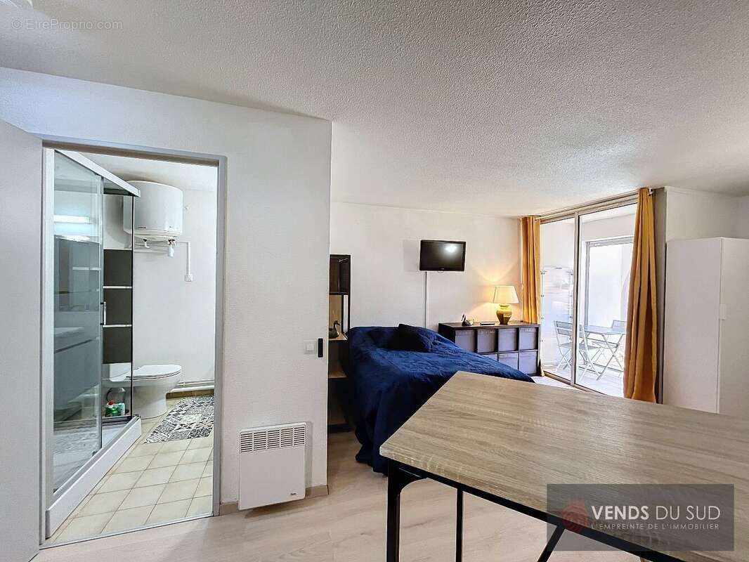 Appartement à LAMALOU-LES-BAINS