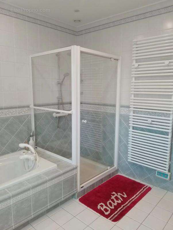 Maison à MOUTHIERS-SUR-BOEME