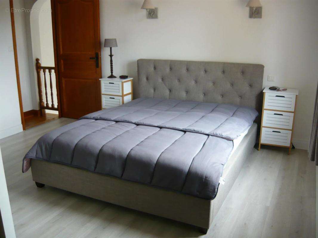 Maison à MOUTHIERS-SUR-BOEME