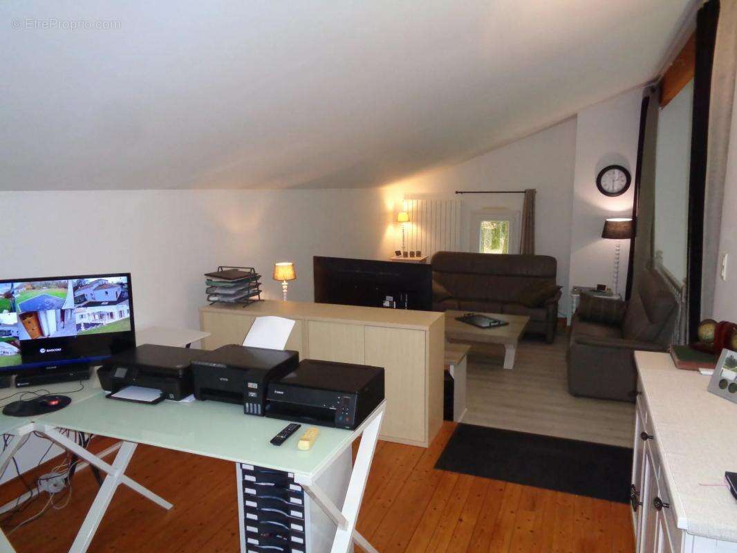 Maison à MOUTHIERS-SUR-BOEME