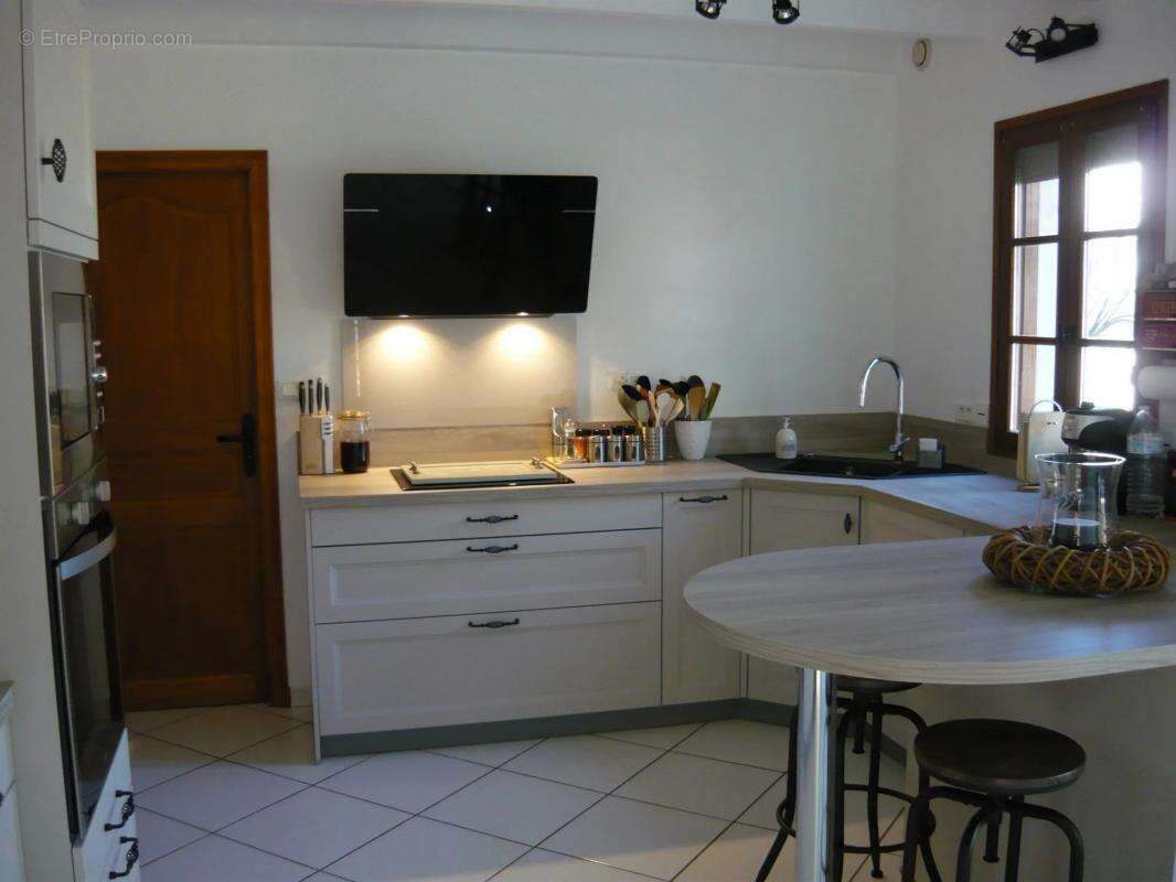 Maison à MOUTHIERS-SUR-BOEME