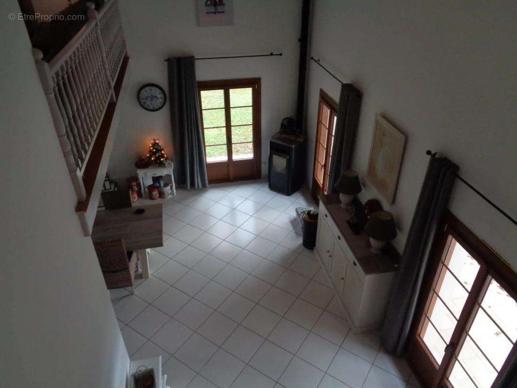 Maison à MOUTHIERS-SUR-BOEME