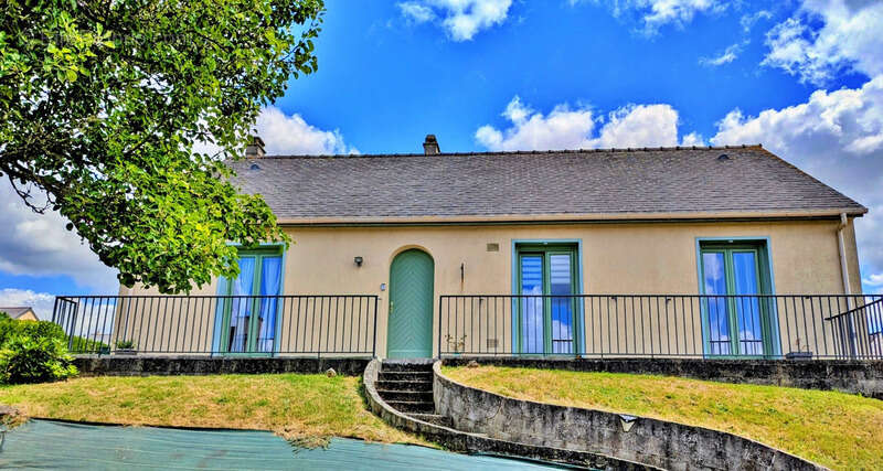 Maison à LA CHAPELLE-JANSON