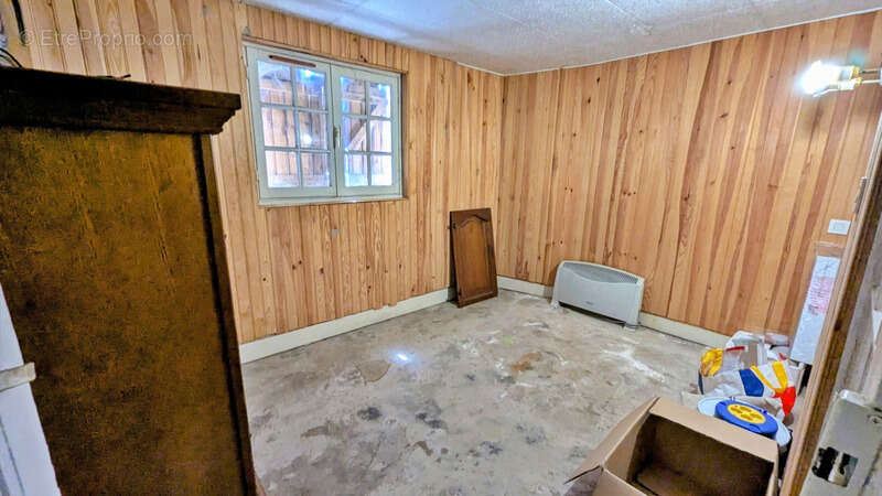 Maison à LA CHAPELLE-JANSON