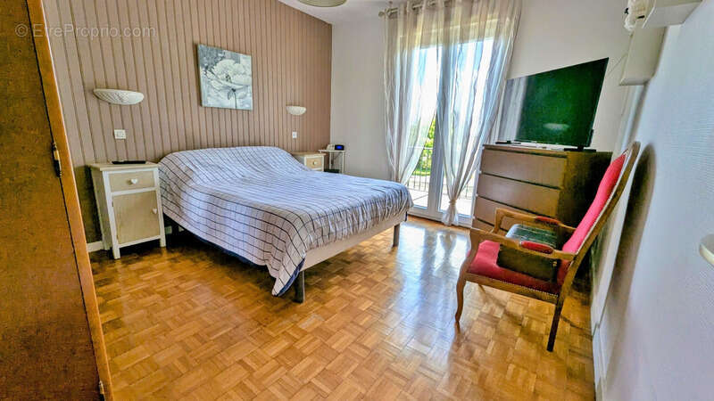 Maison à LA CHAPELLE-JANSON