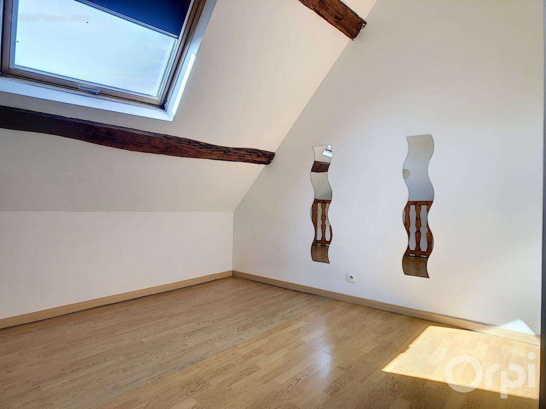 Maison à NEUILLY-SOUS-CLERMONT