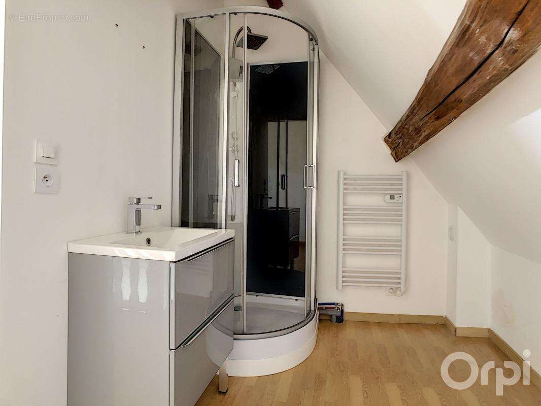 Maison à NEUILLY-SOUS-CLERMONT