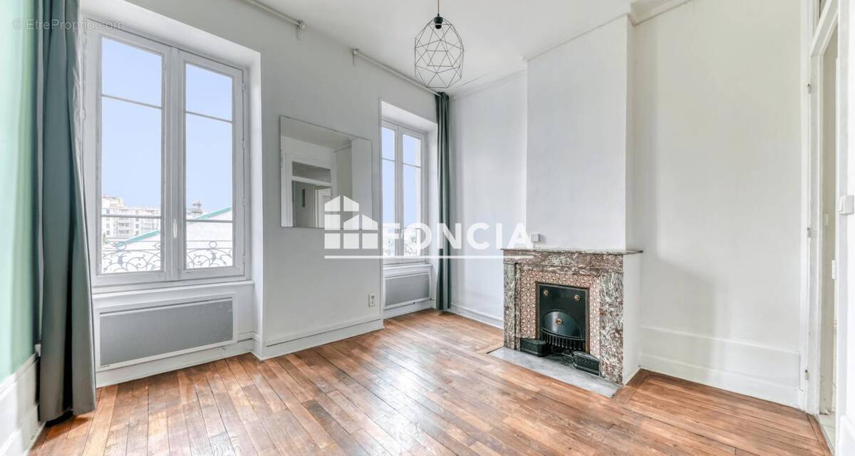 Appartement à LYON-7E