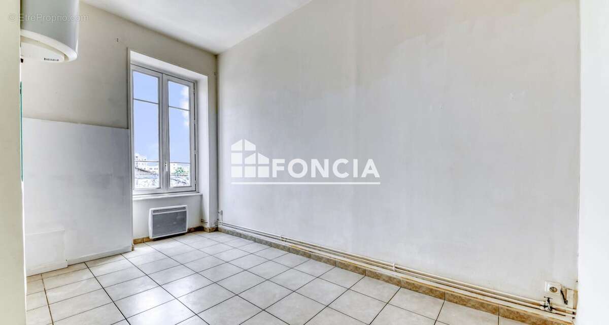 Appartement à LYON-7E