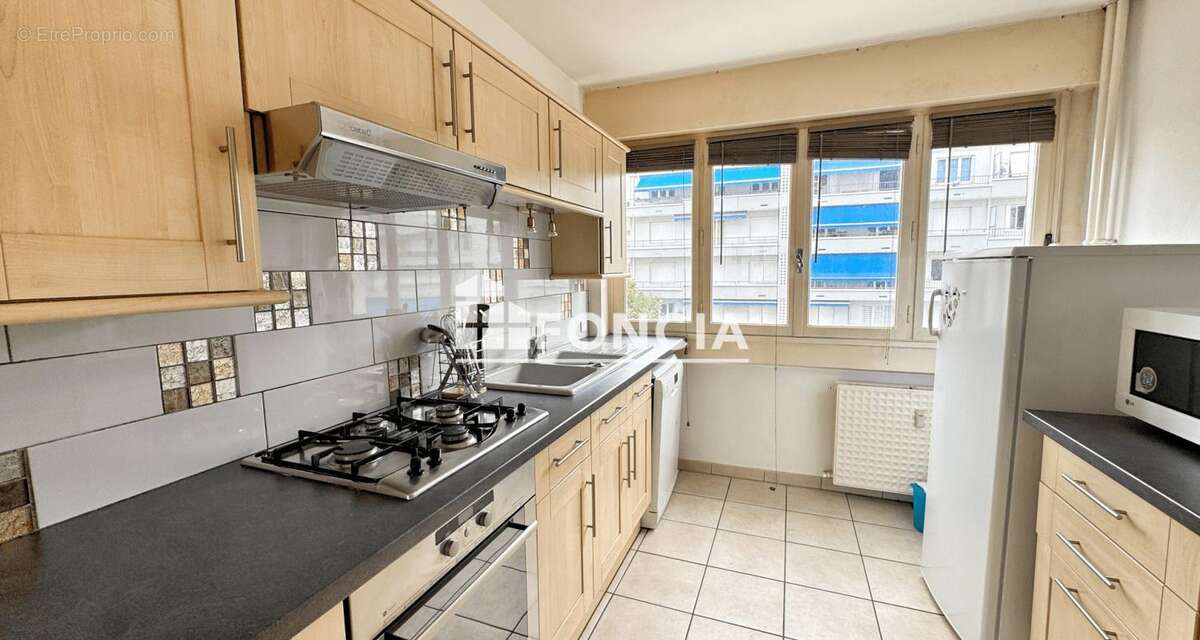 Appartement à LYON-7E