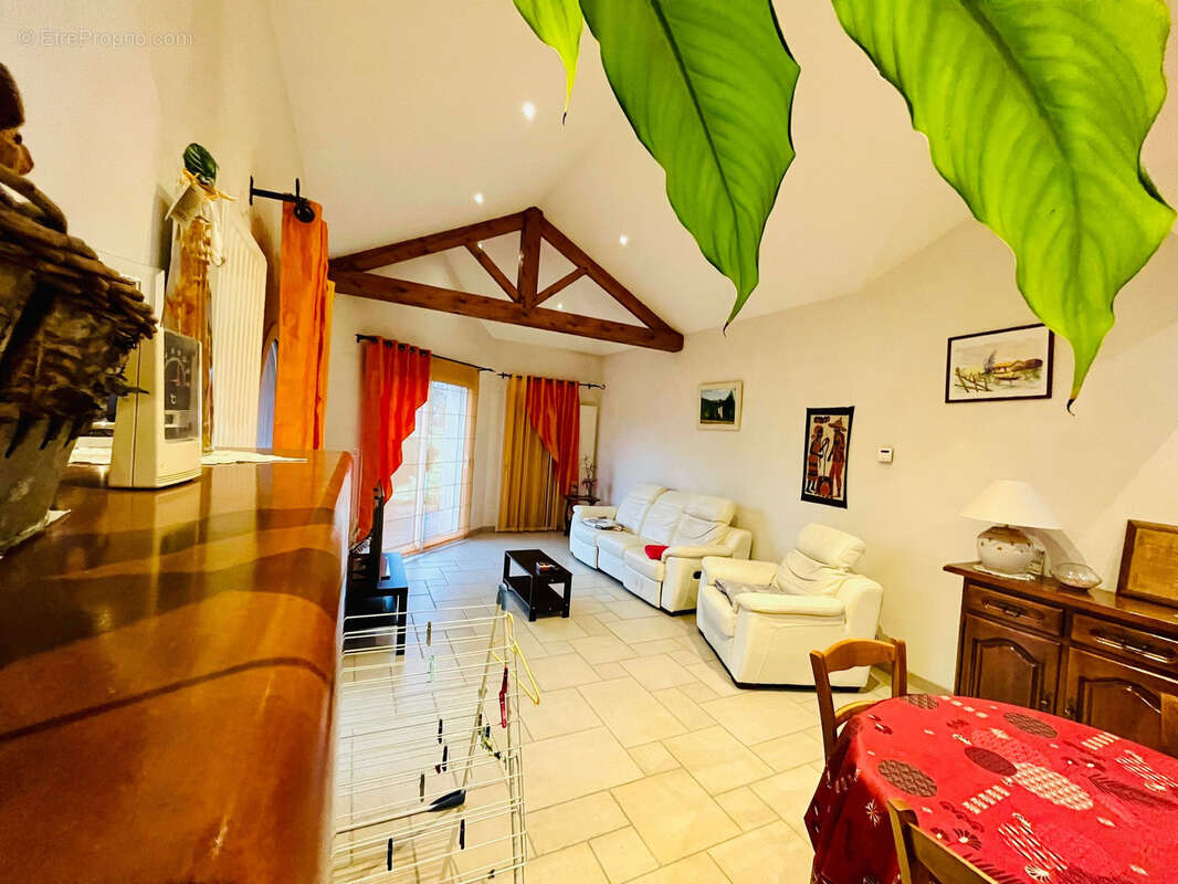 Maison à SAINT-HILAIRE-DE-LOULAY