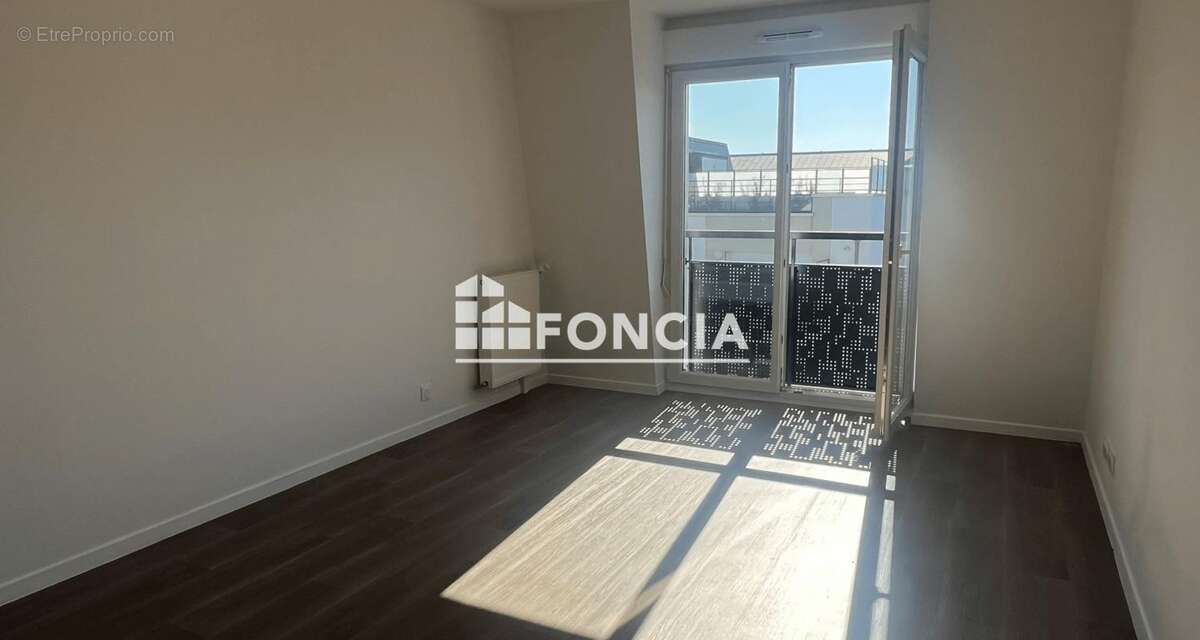 Appartement à GRETZ-ARMAINVILLIERS