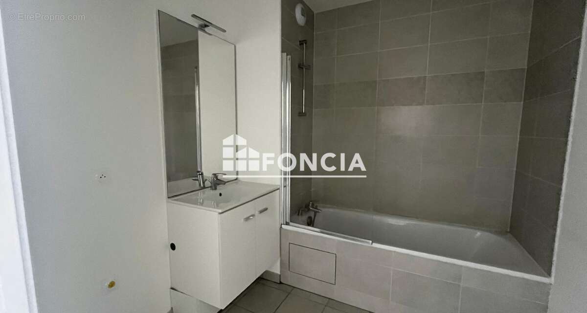 Appartement à GRETZ-ARMAINVILLIERS