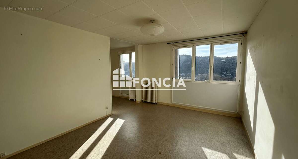 Appartement à CAHORS