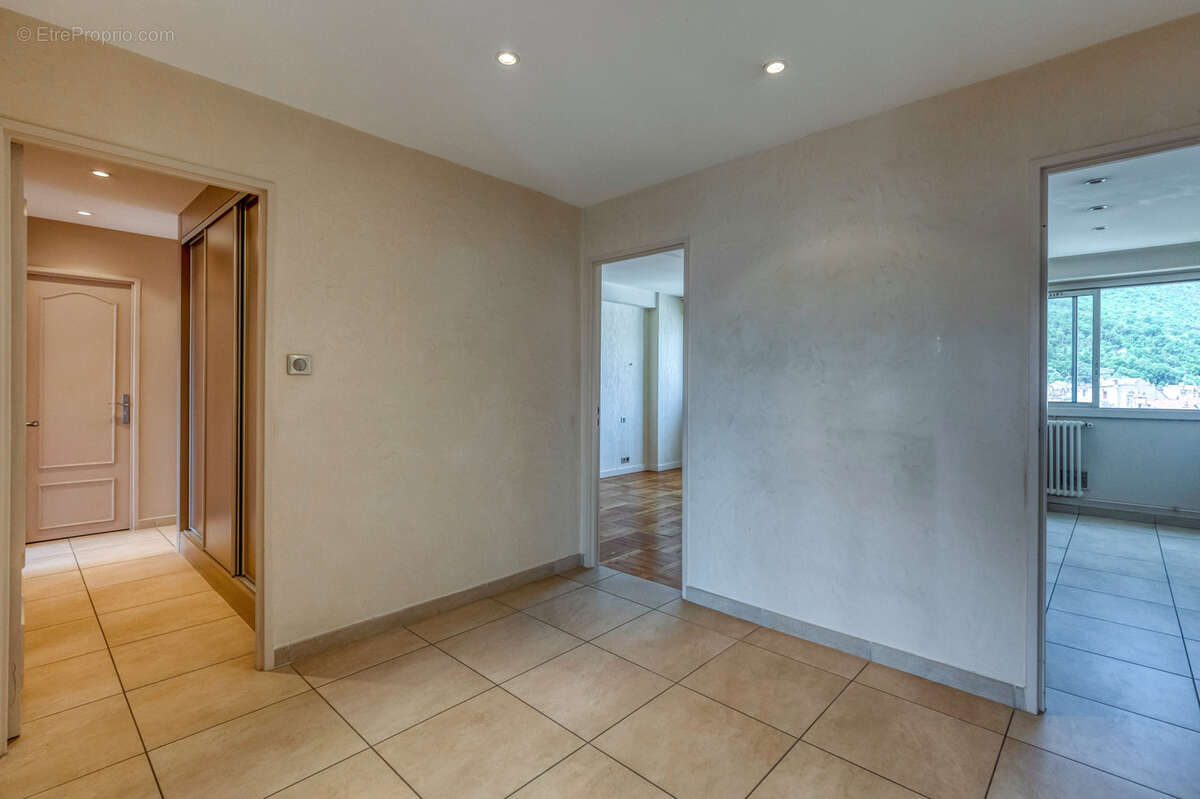 Appartement à GRENOBLE