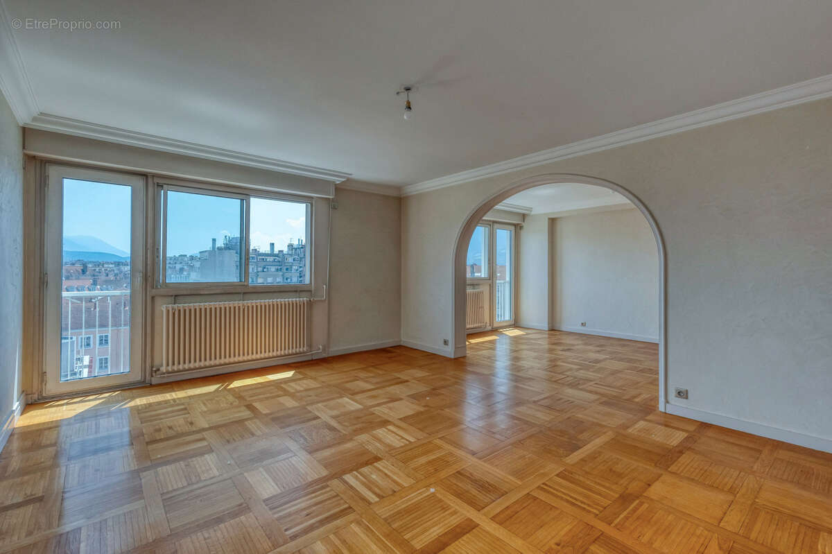 Appartement à GRENOBLE