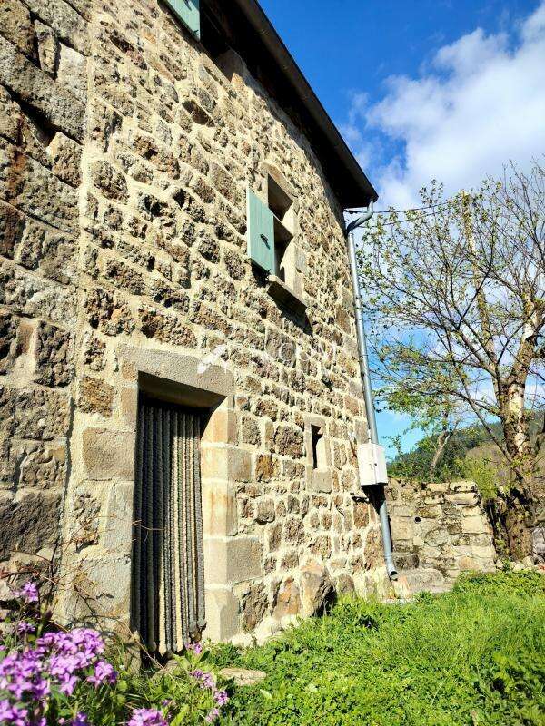 Maison à SAINT-GENEST-LACHAMP