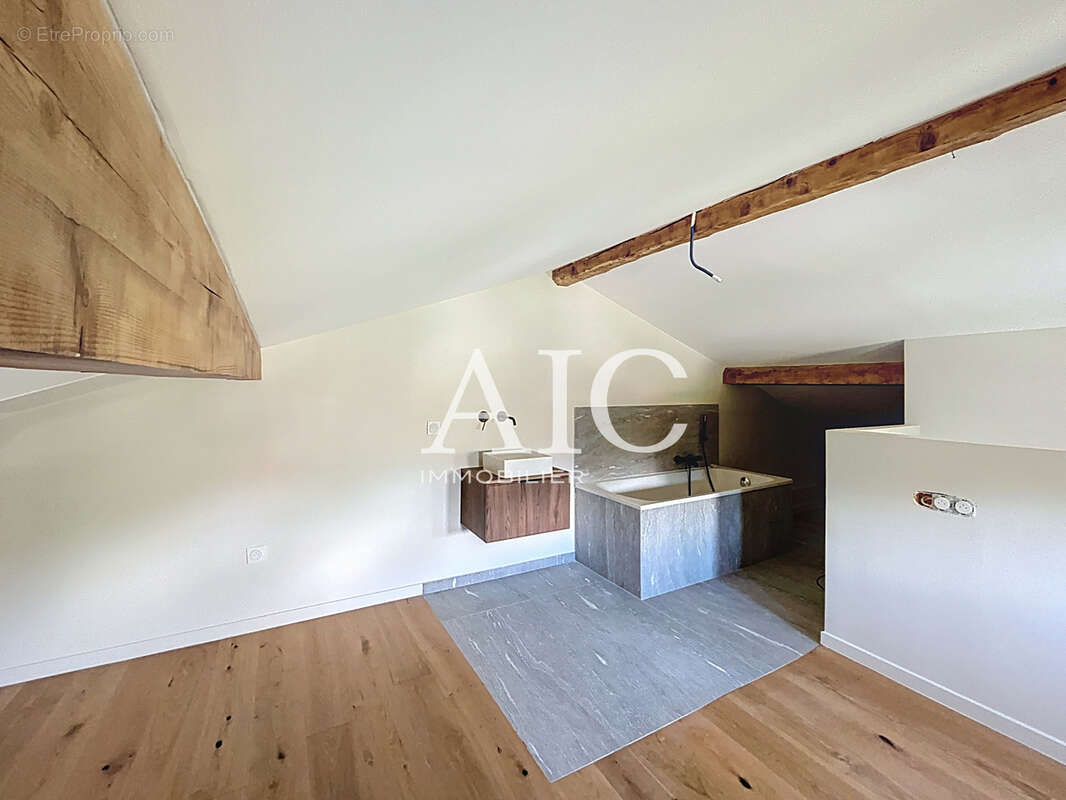 Appartement à COMBLOUX