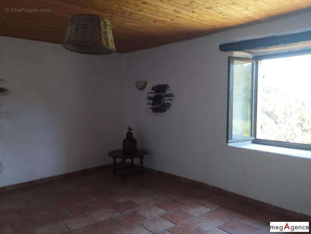 Maison à SAINT-ETIENNE-VALLEE-FRANCAISE