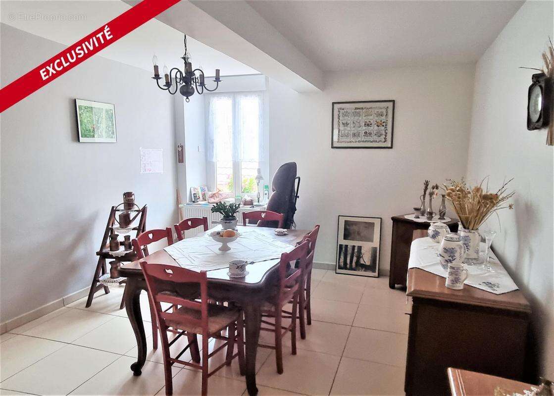 Appartement à AIX-EN-OTHE