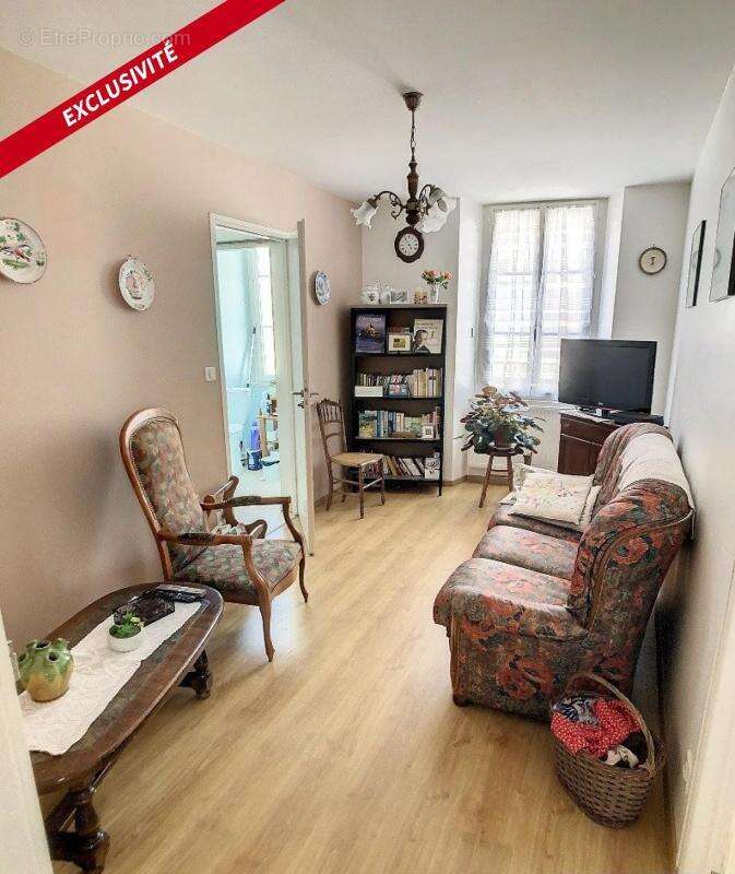 Appartement à AIX-EN-OTHE