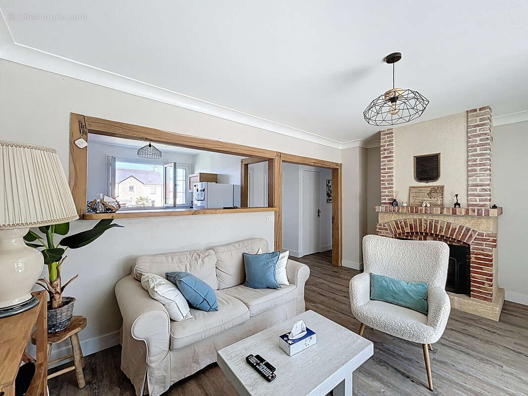 Maison à VIERVILLE-SUR-MER