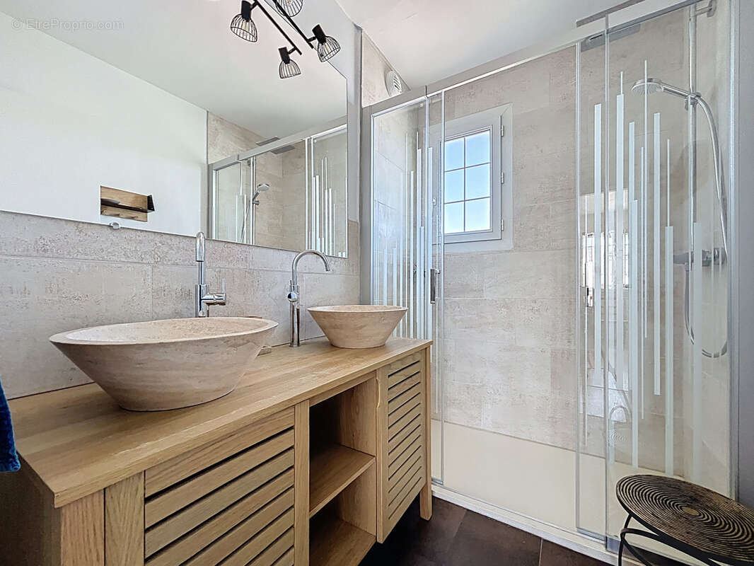 Maison à VIERVILLE-SUR-MER