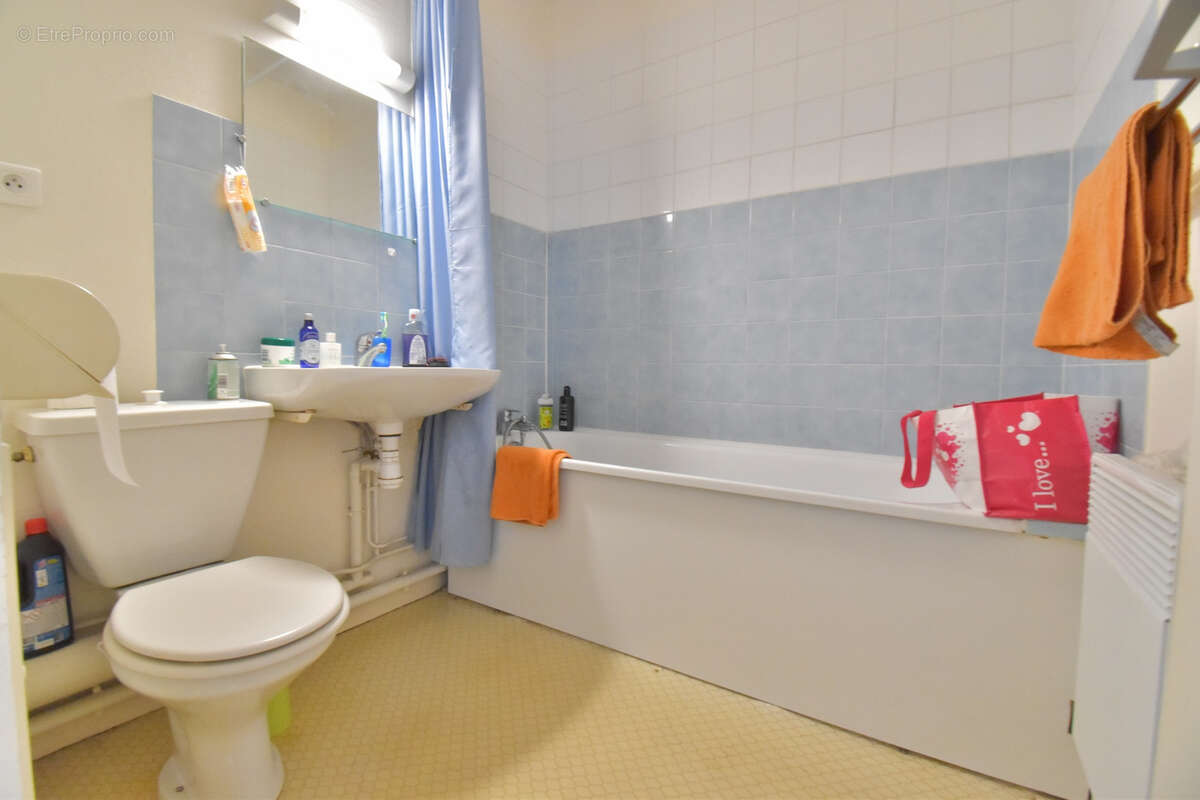 Appartement à MOULINS