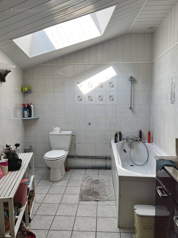 Maison à LA VERPILLIERE