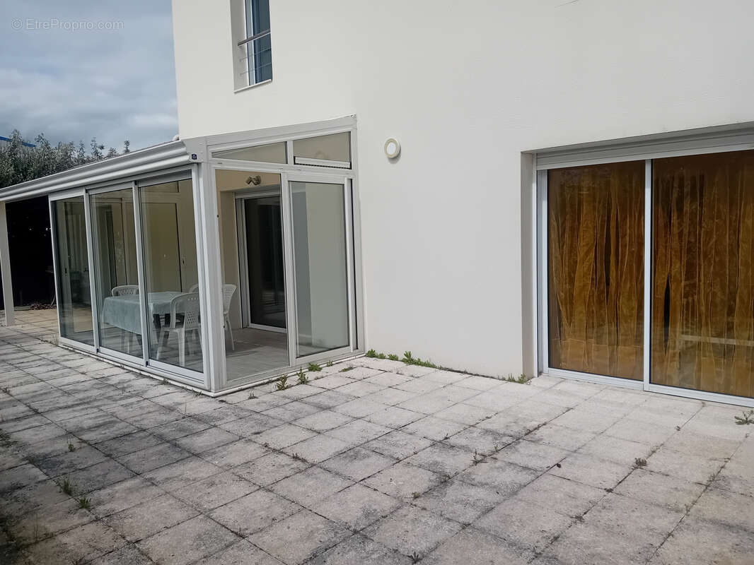 Maison à SAINTE-FLORENCE