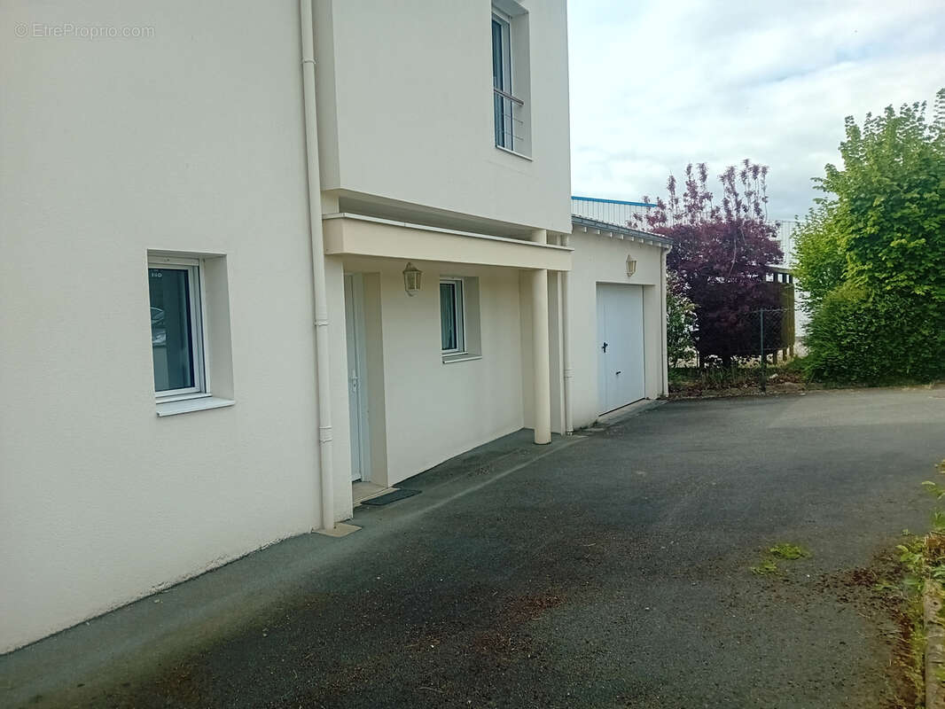 Maison à SAINTE-FLORENCE