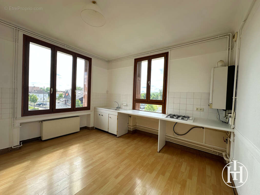 Appartement à SAINT-AMAND-MONTROND