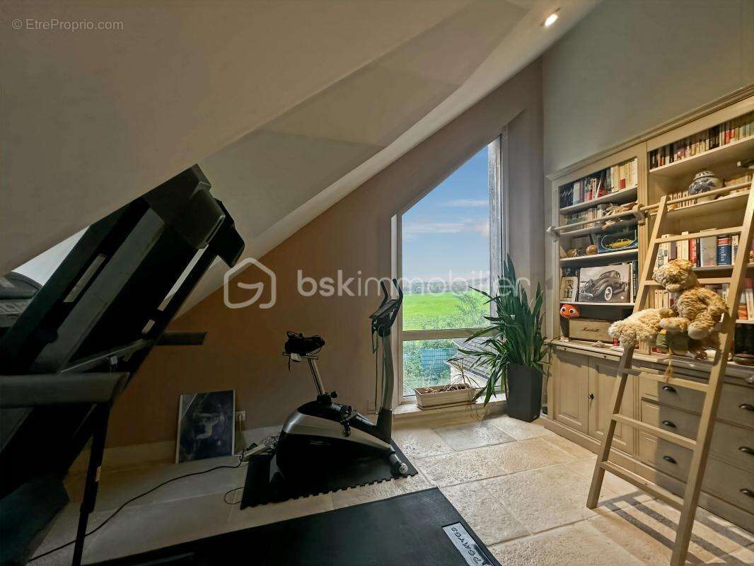 Maison à JANVILLE-SUR-JUINE