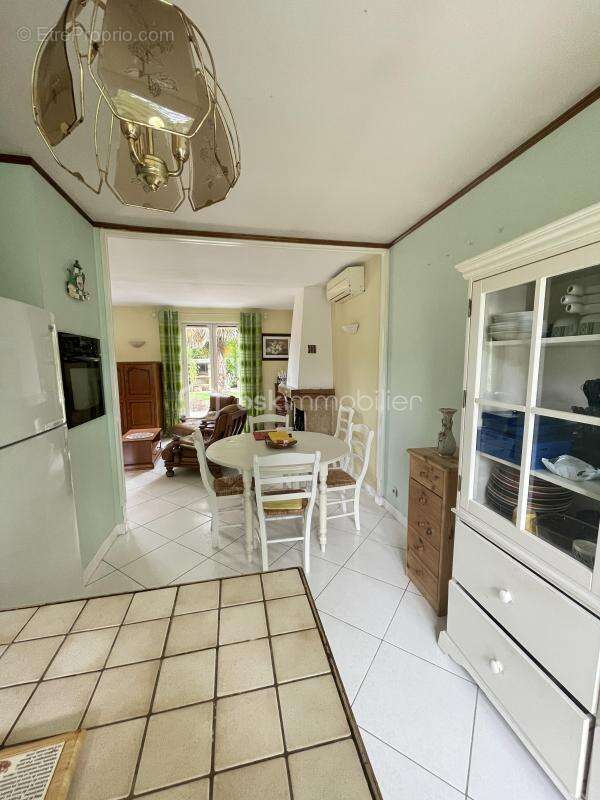 Maison à SAINT-GERMAIN-LAVAL