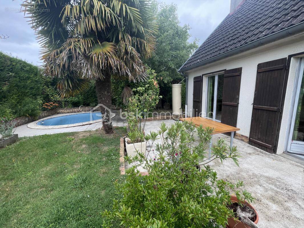 Maison à SAINT-GERMAIN-LAVAL