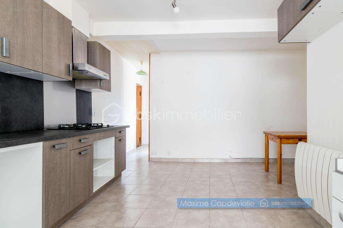 Appartement à LEUDEVILLE