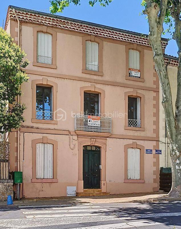 Appartement à LAMALOU-LES-BAINS