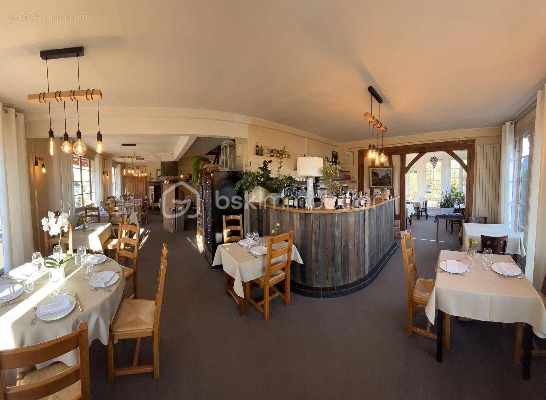 Commerce à HONFLEUR