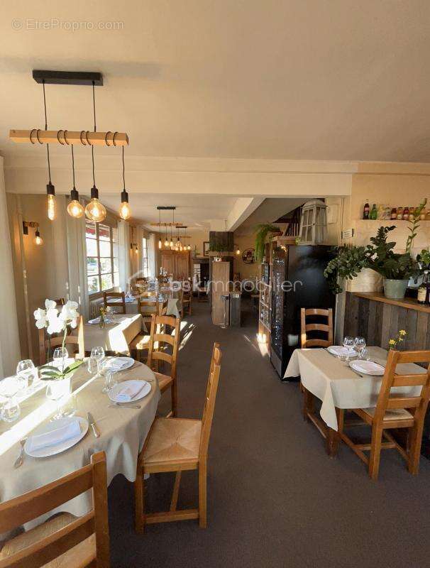 Commerce à HONFLEUR