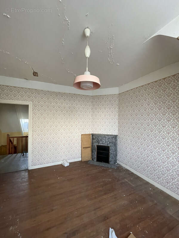 Maison à CAMARET-SUR-MER