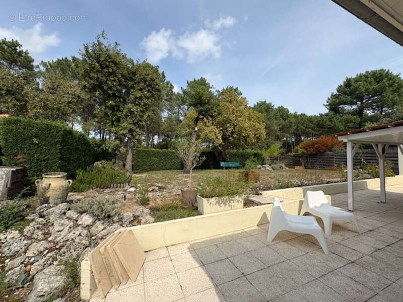 Maison à LE HAILLAN