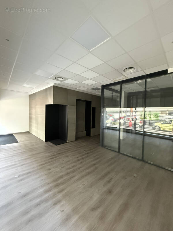 Commerce à ANNEMASSE