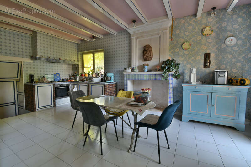 Maison à TONNAY-BOUTONNE