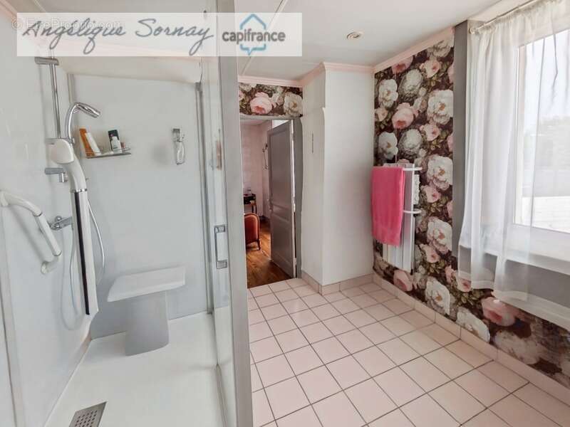 Maison à SAINT-JULIEN