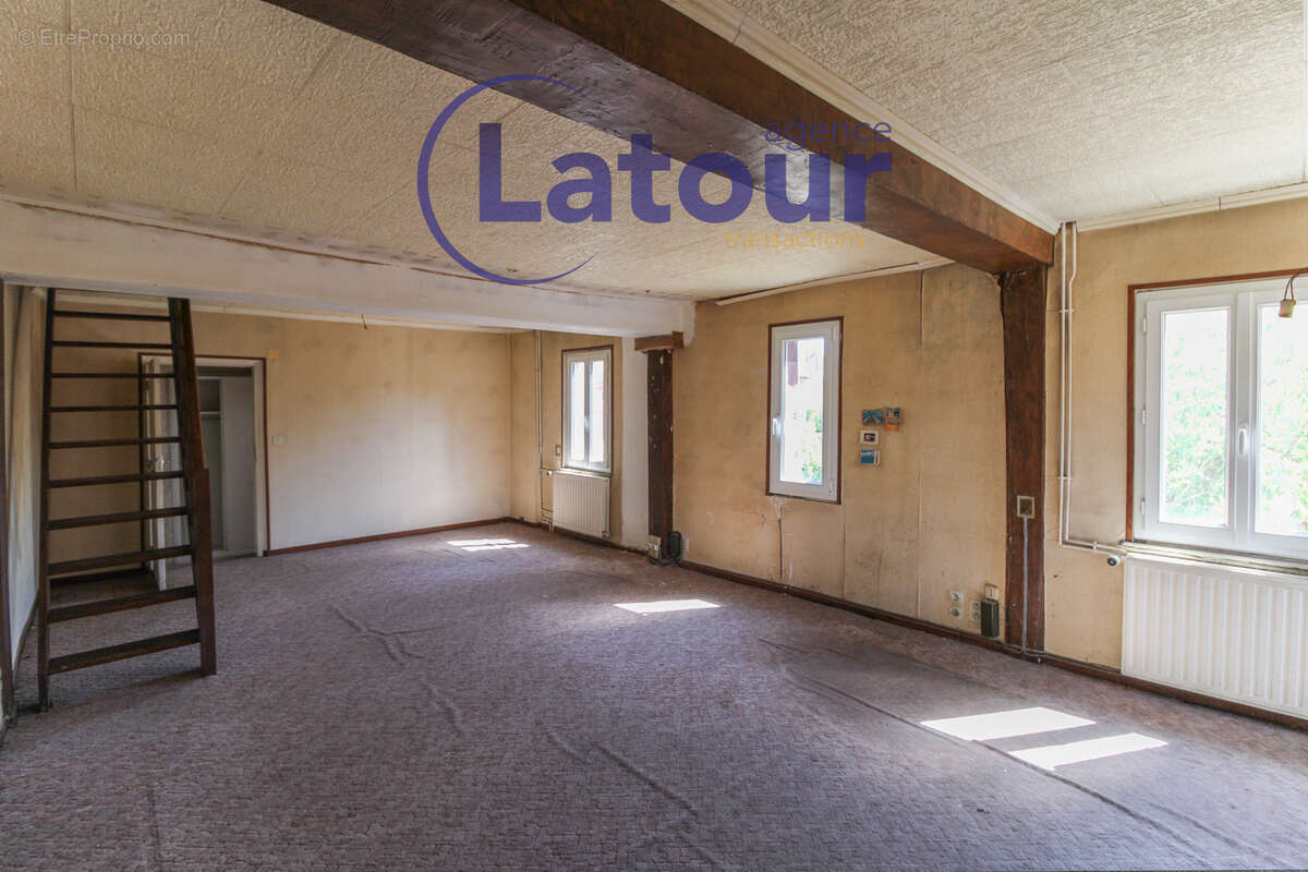 Maison à NONANCOURT