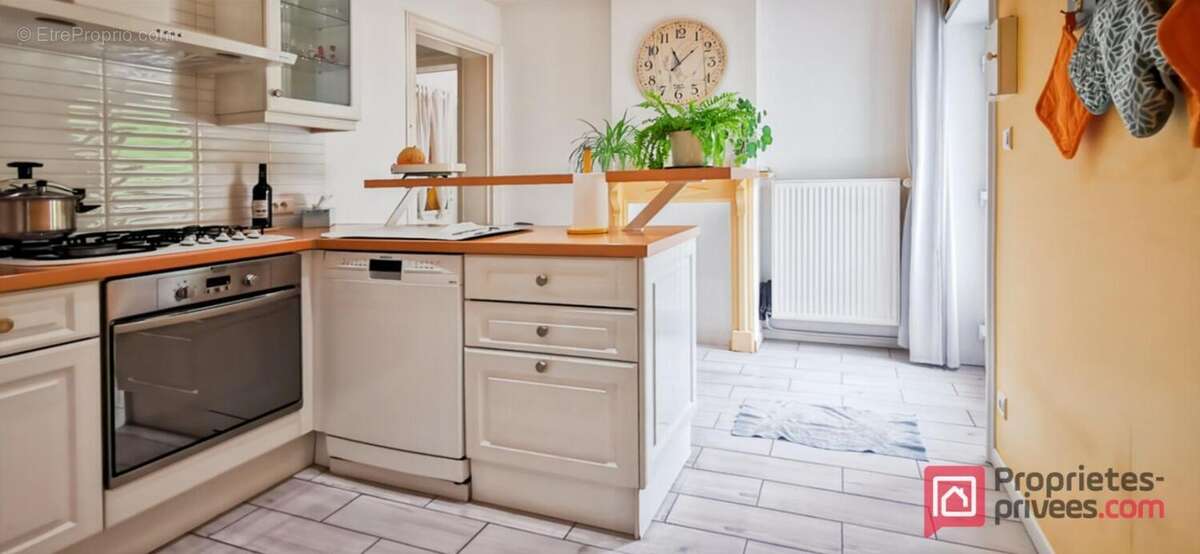 Maison à AUXI-LE-CHATEAU