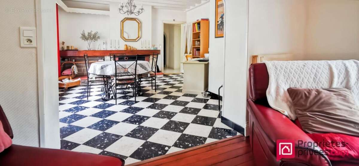 Maison à AUXI-LE-CHATEAU