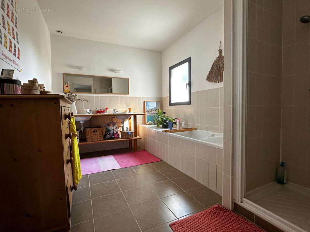 Maison à LA GACILLY