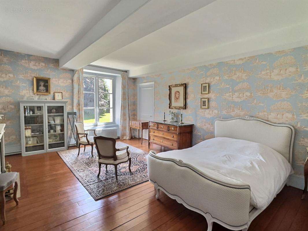 Maison à MONTIVILLIERS