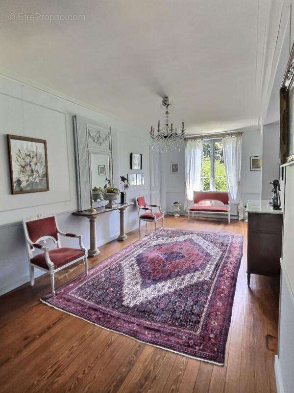 Maison à MONTIVILLIERS